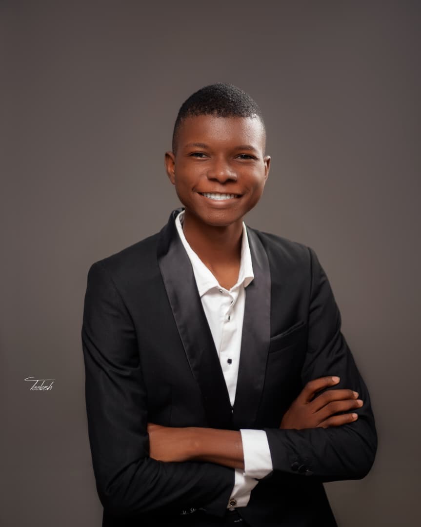 Amosu Oluwole
